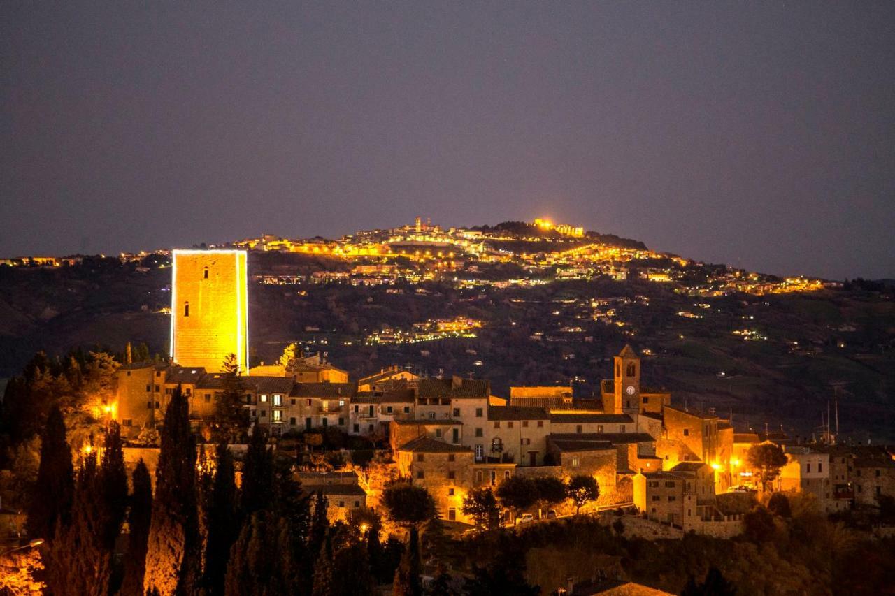 Torre Dei Belforti Montecatini Val di Cecina Exterior foto